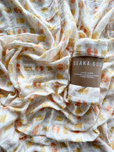 Load image into Gallery viewer, Seakaboo Organic Bamboo Cotton Baby Swaddle|Wrap:  Lune (1 only)
