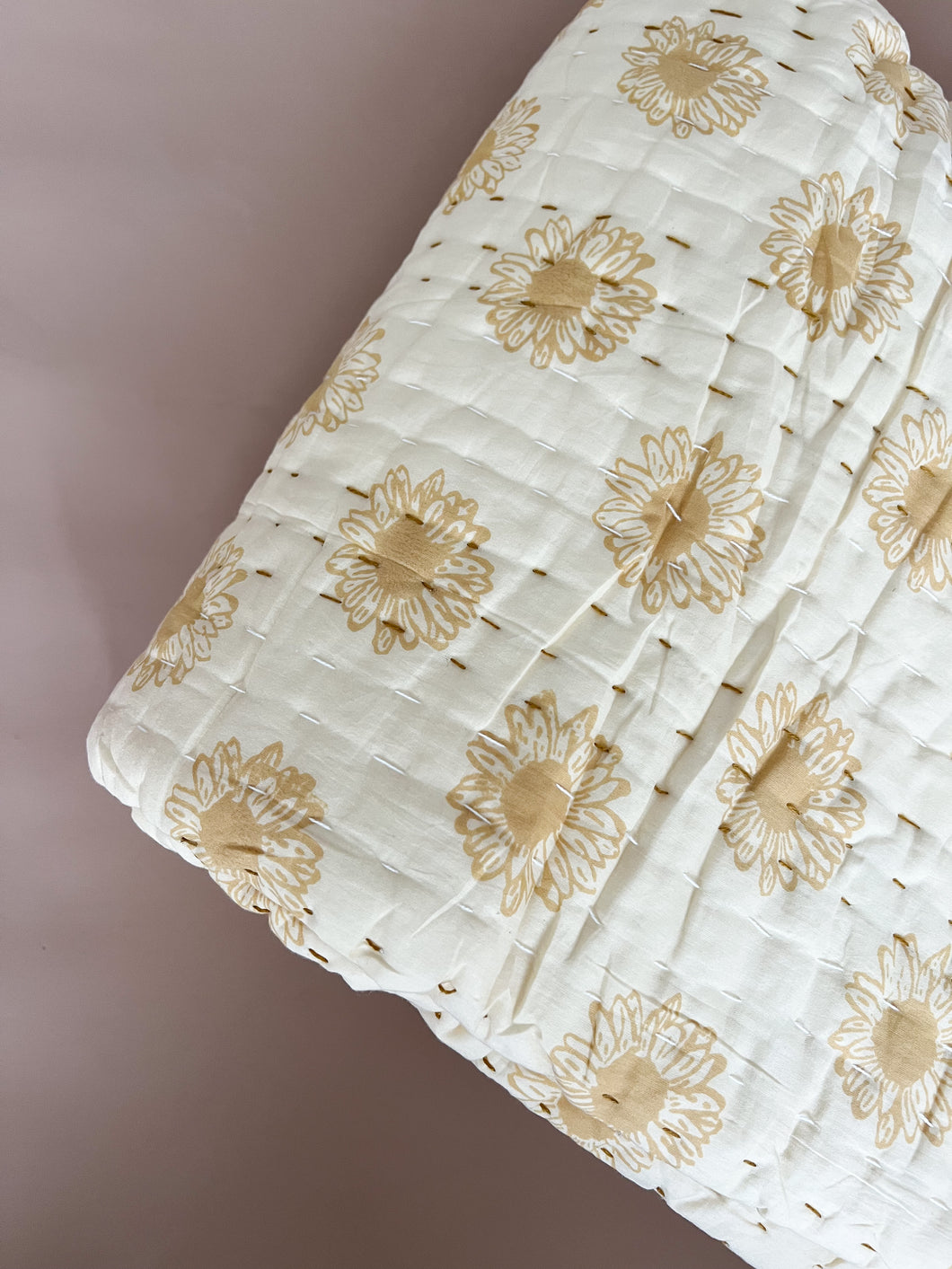 Single Kantha Quilt :  Lemon Daisy