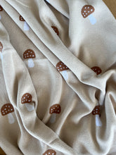 Load image into Gallery viewer, Cotton Baby Blanket:  Little Mushie
