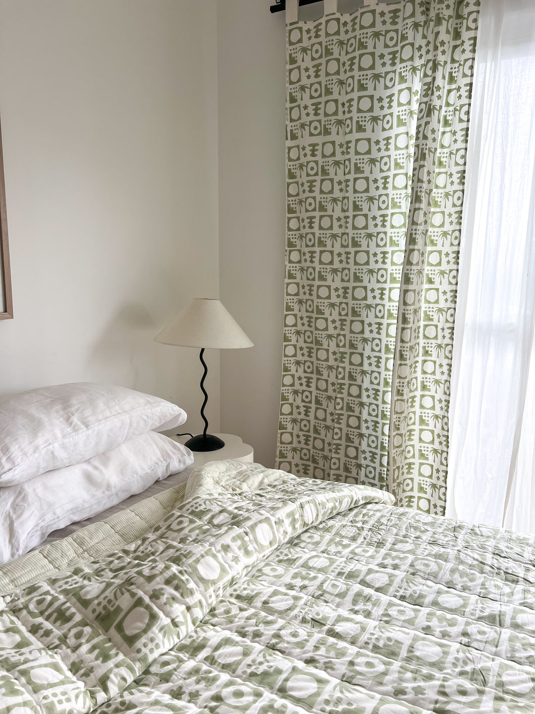 Single | King Single Quilt: Cotton Filled: Green Zailee