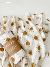Load image into Gallery viewer, WRAP ~ Bamboo/Cotton  ~  Sun Daze

